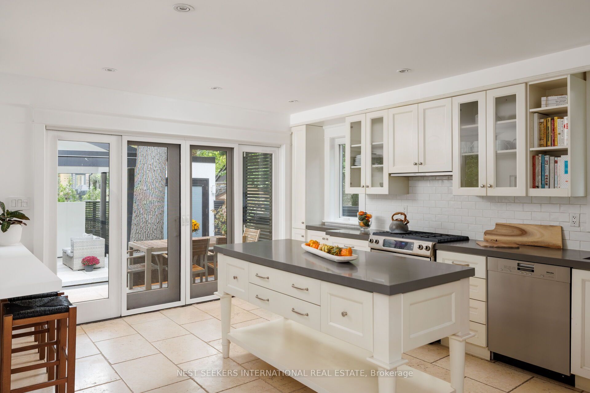 30 Duart Park Road Property Photo 13