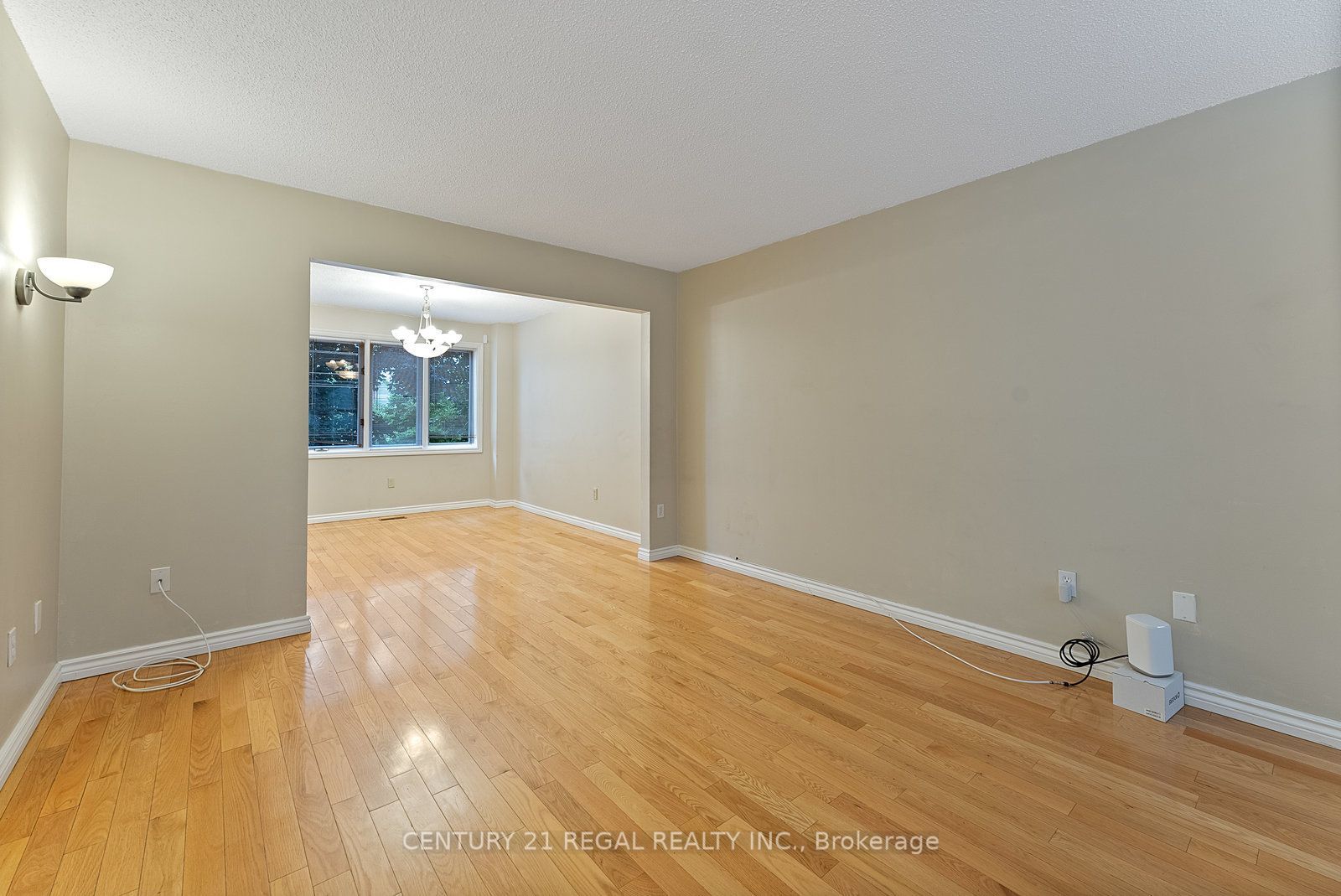 28 Ecclesfield Drive Property Photo 8