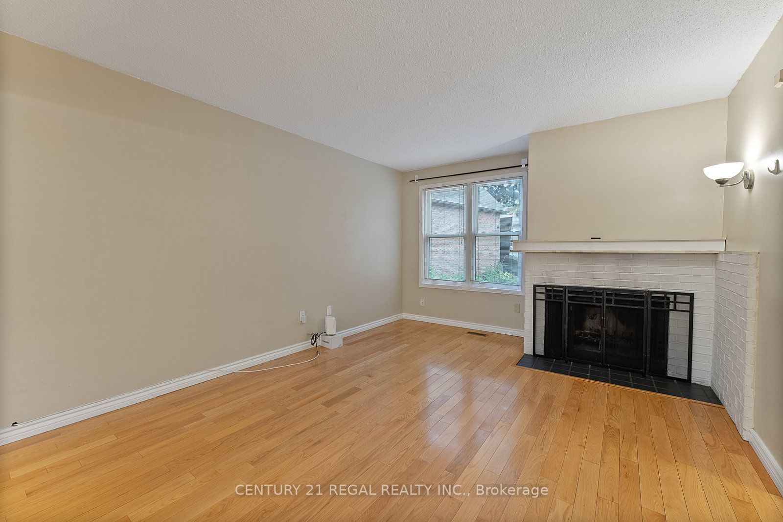 28 Ecclesfield Drive Property Photo 10
