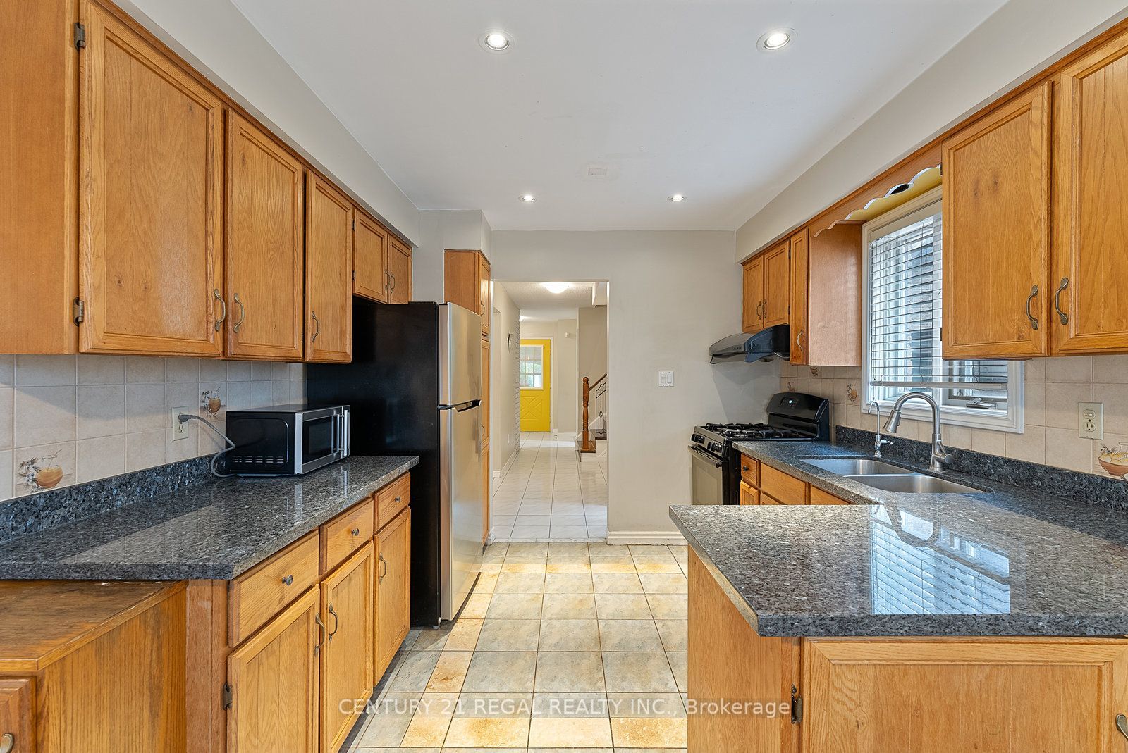 28 Ecclesfield Drive Property Photo 19