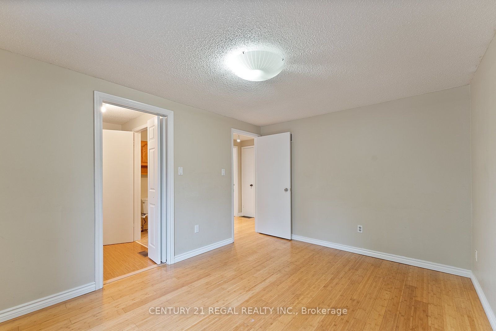 28 Ecclesfield Drive Property Photo 28