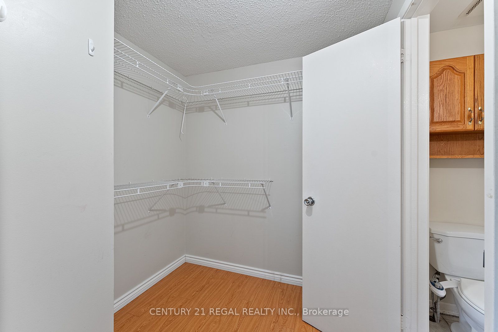 28 Ecclesfield Drive Property Photo 29