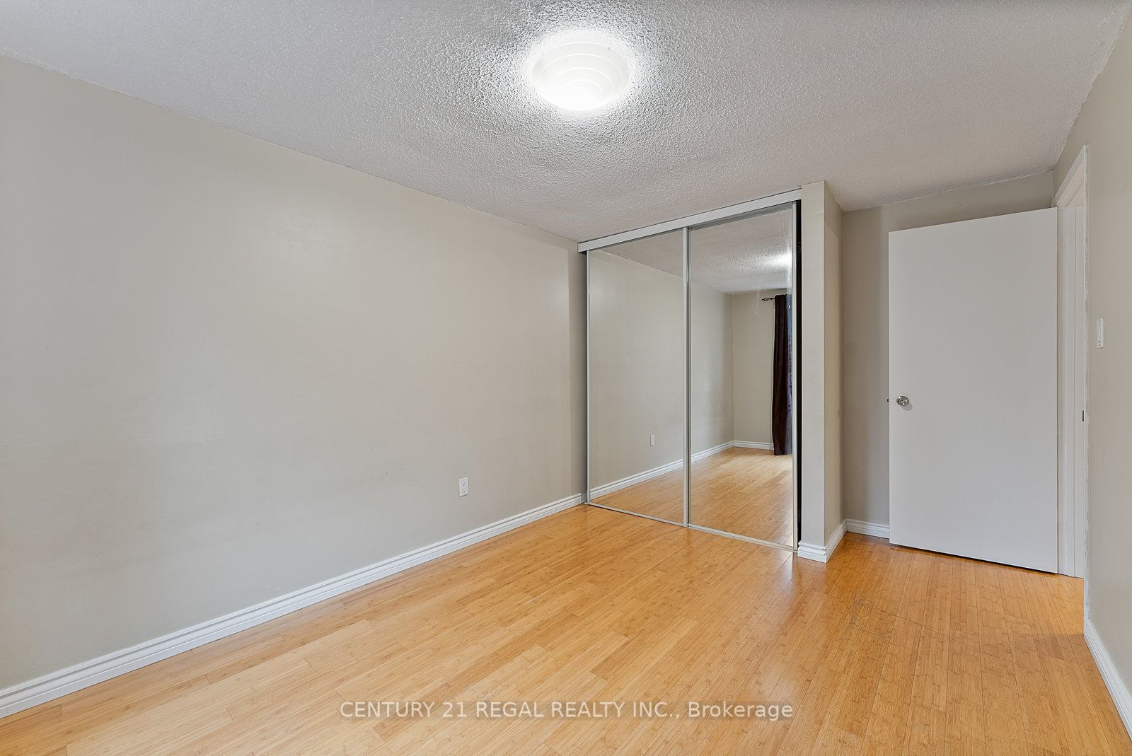 28 Ecclesfield Drive Property Photo 32