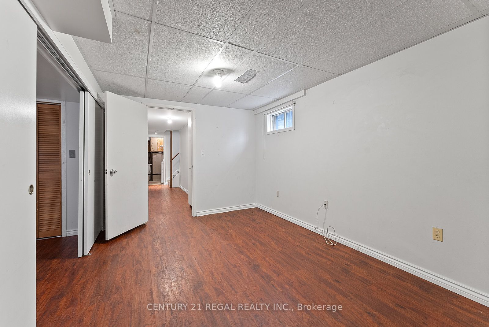 28 Ecclesfield Drive Property Photo 40