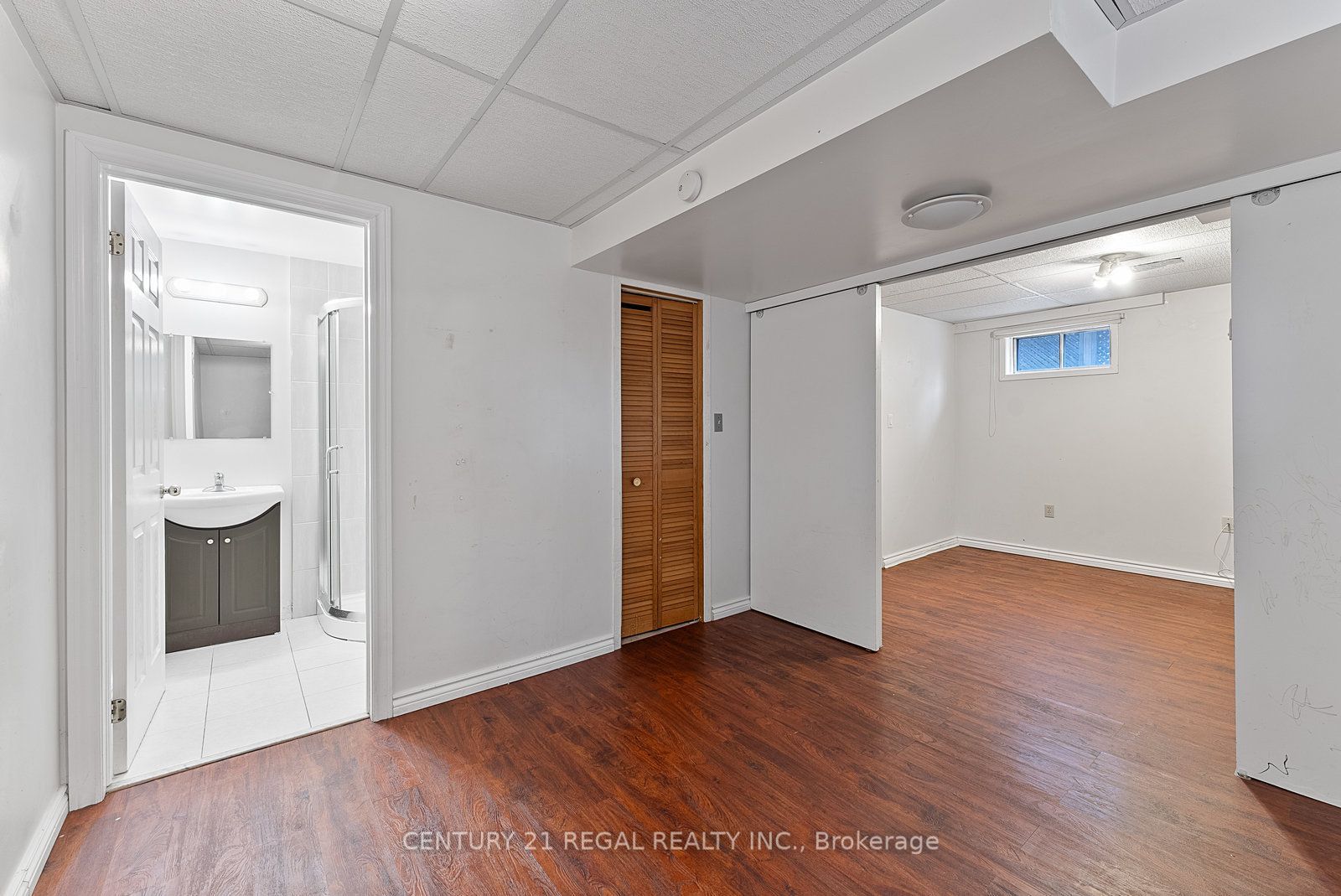 28 Ecclesfield Drive Property Photo 42