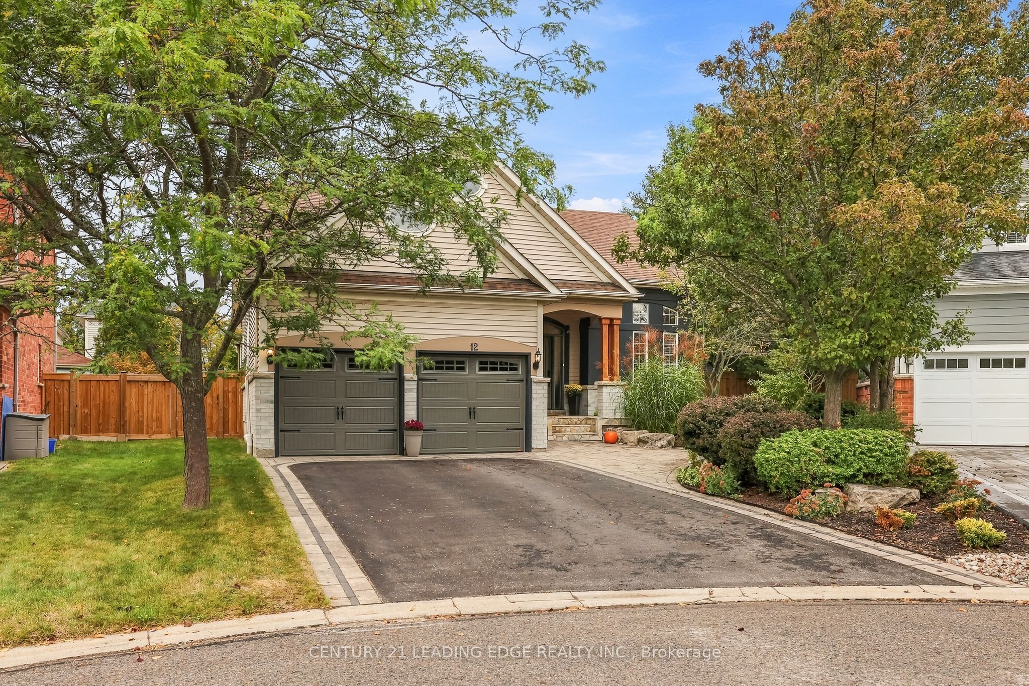 12 Coastview Court Property Photo 1