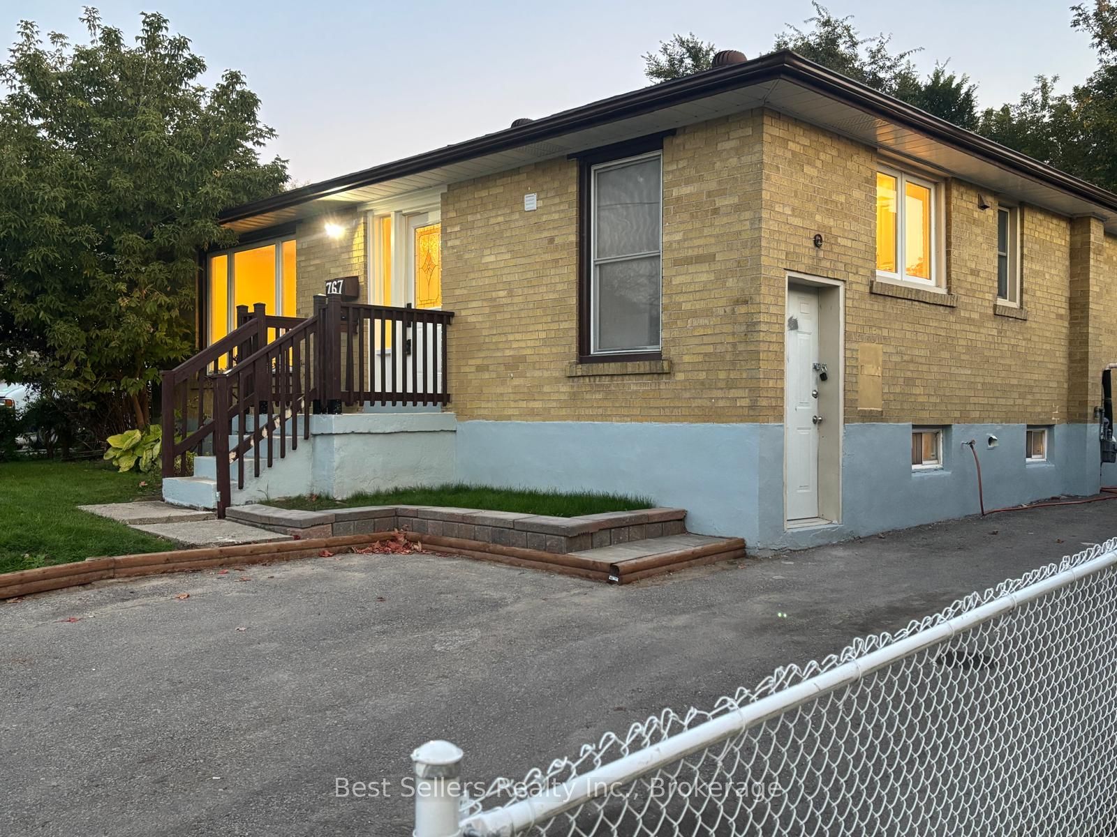 767 Gaspe Avenue MAIN Property Photo 1