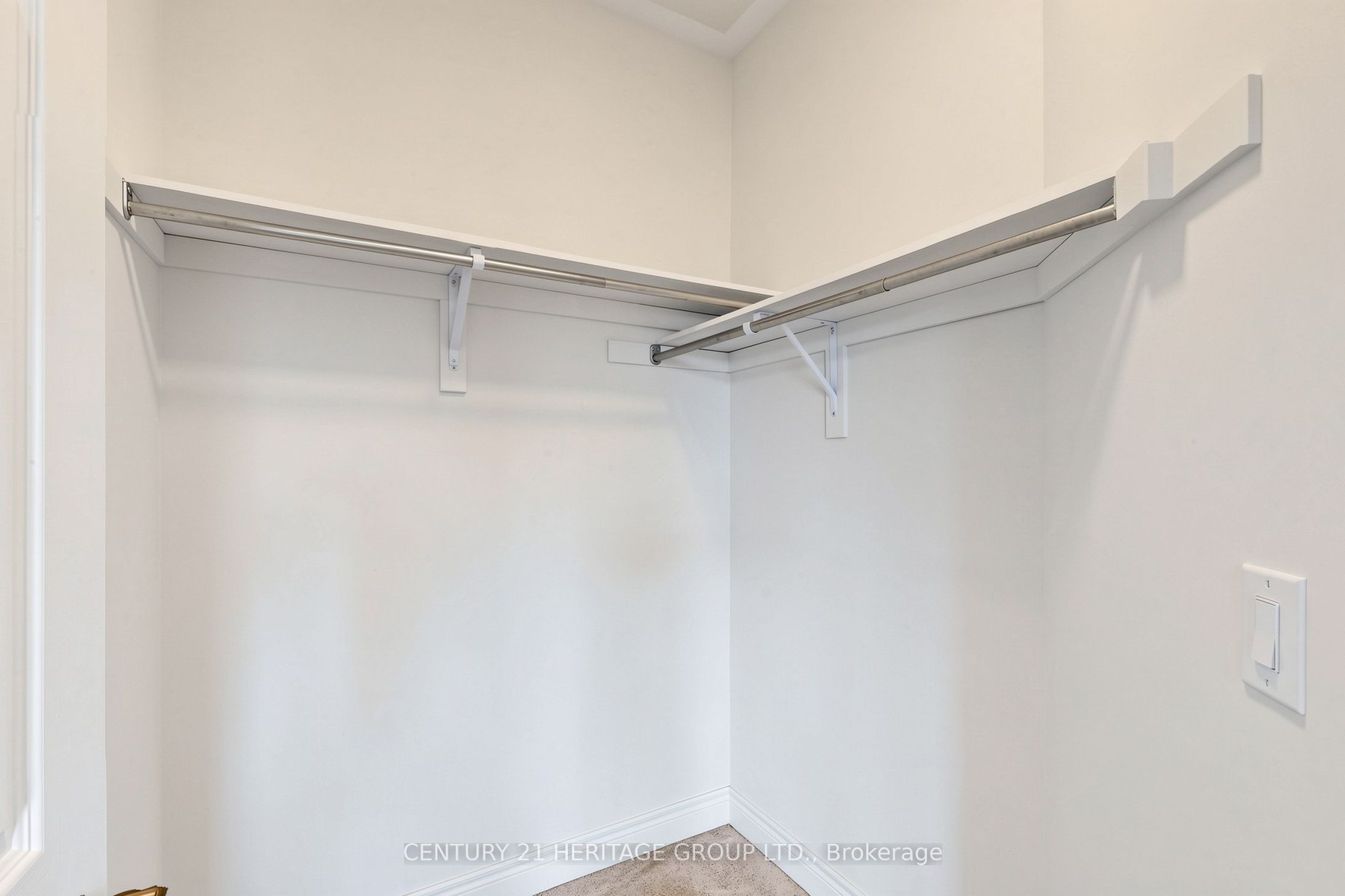 34 Micklefield Avenue Property Photo 26
