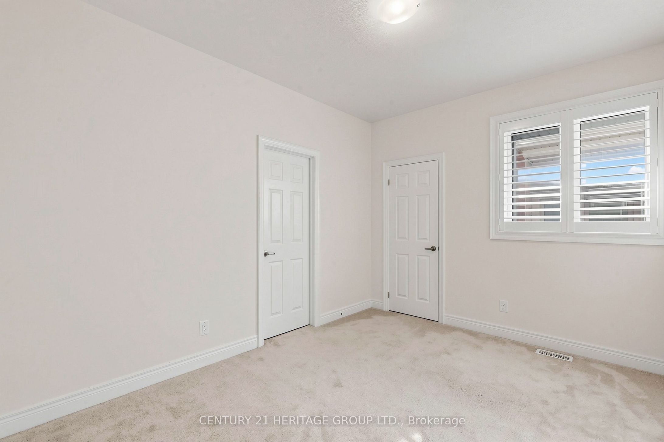 34 Micklefield Avenue Property Photo 29
