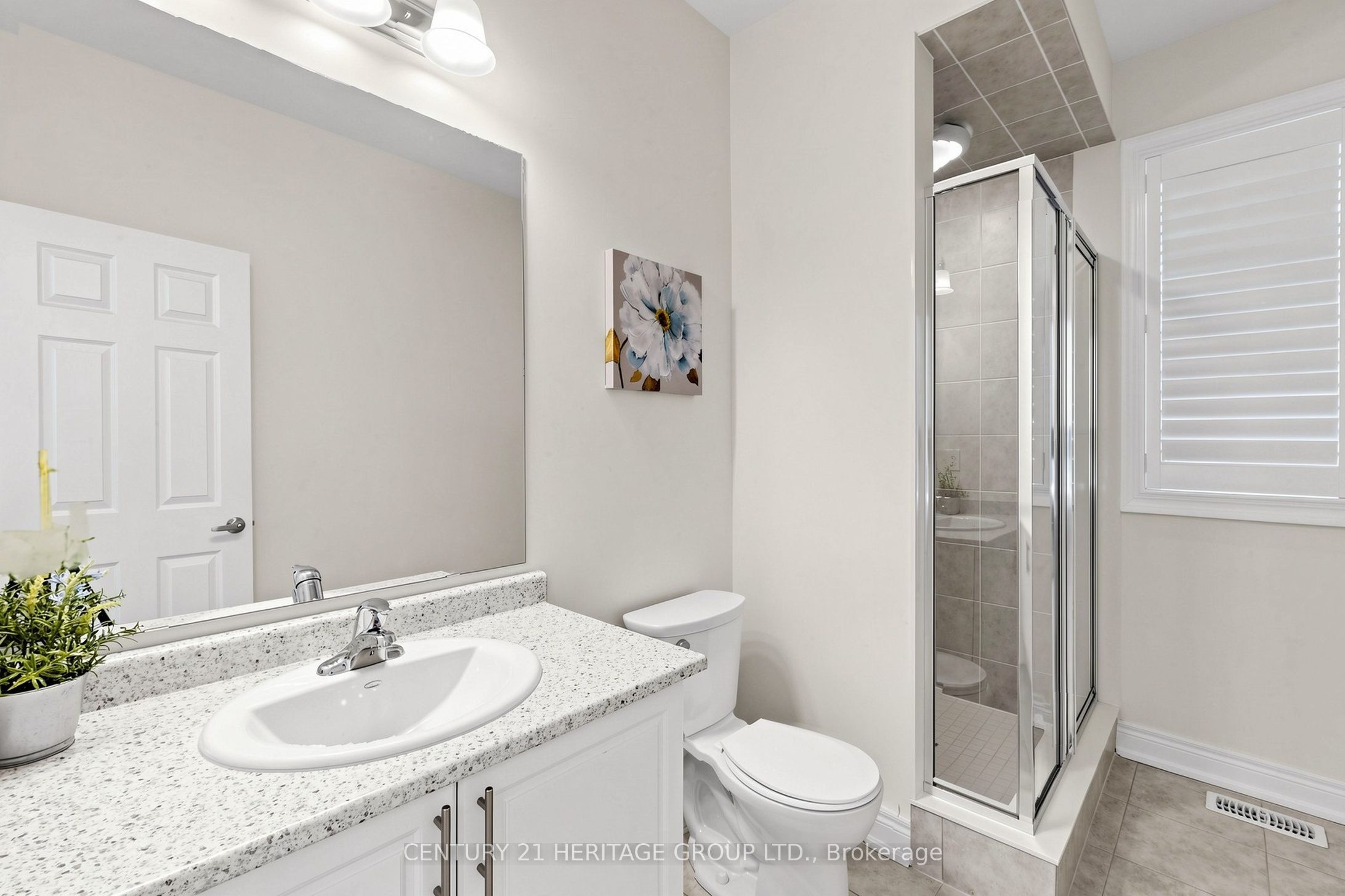 34 Micklefield Avenue Property Photo 32