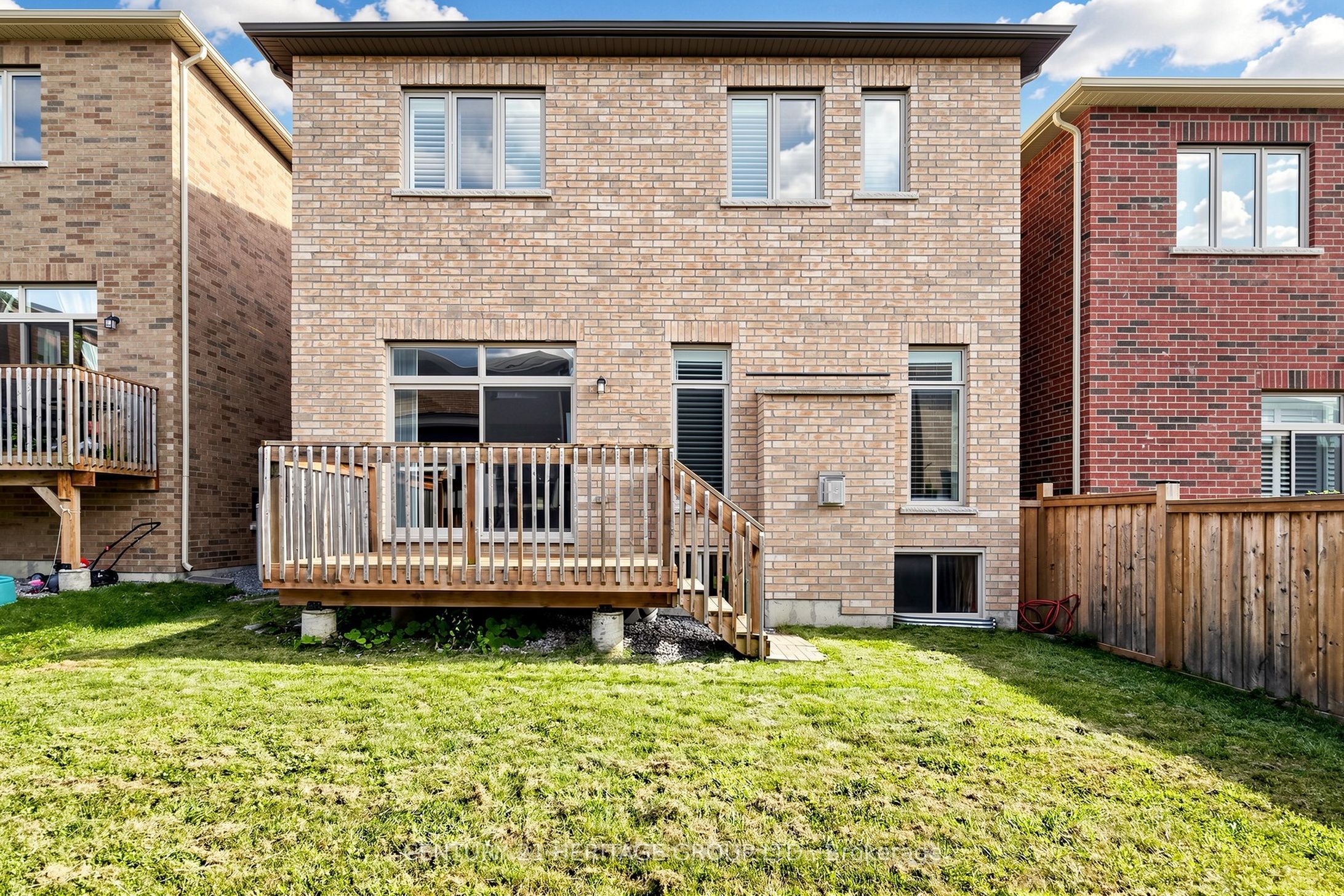 34 Micklefield Avenue Property Photo 34