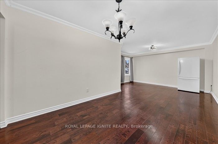 8 Vail Meadows Crescent Upper Property Photo 9