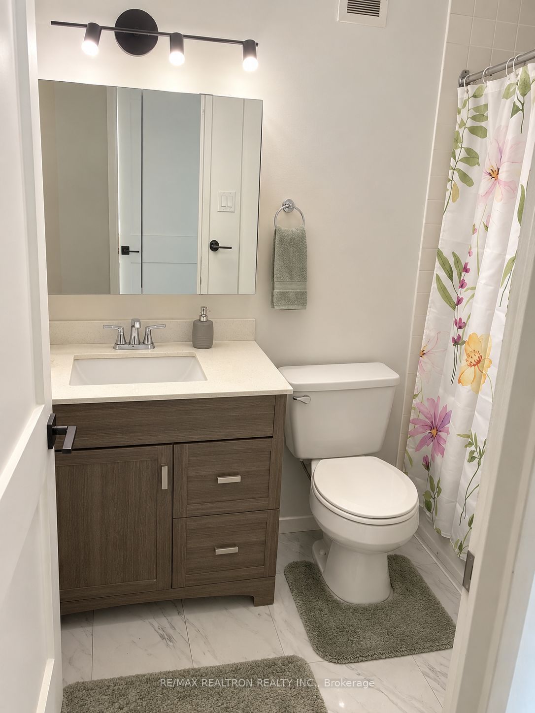 2 Glamorgan Avenue 715 Property Photo 12
