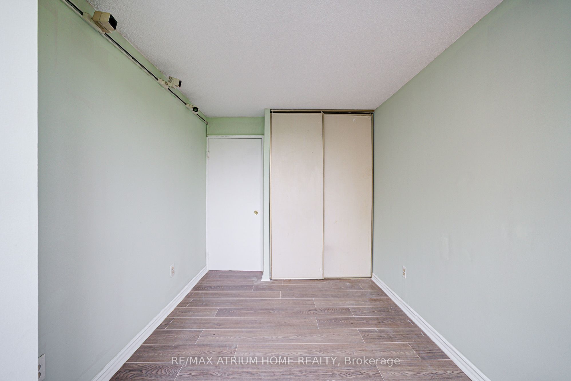 3050 Ellesmere Road 1515 Property Photo 22