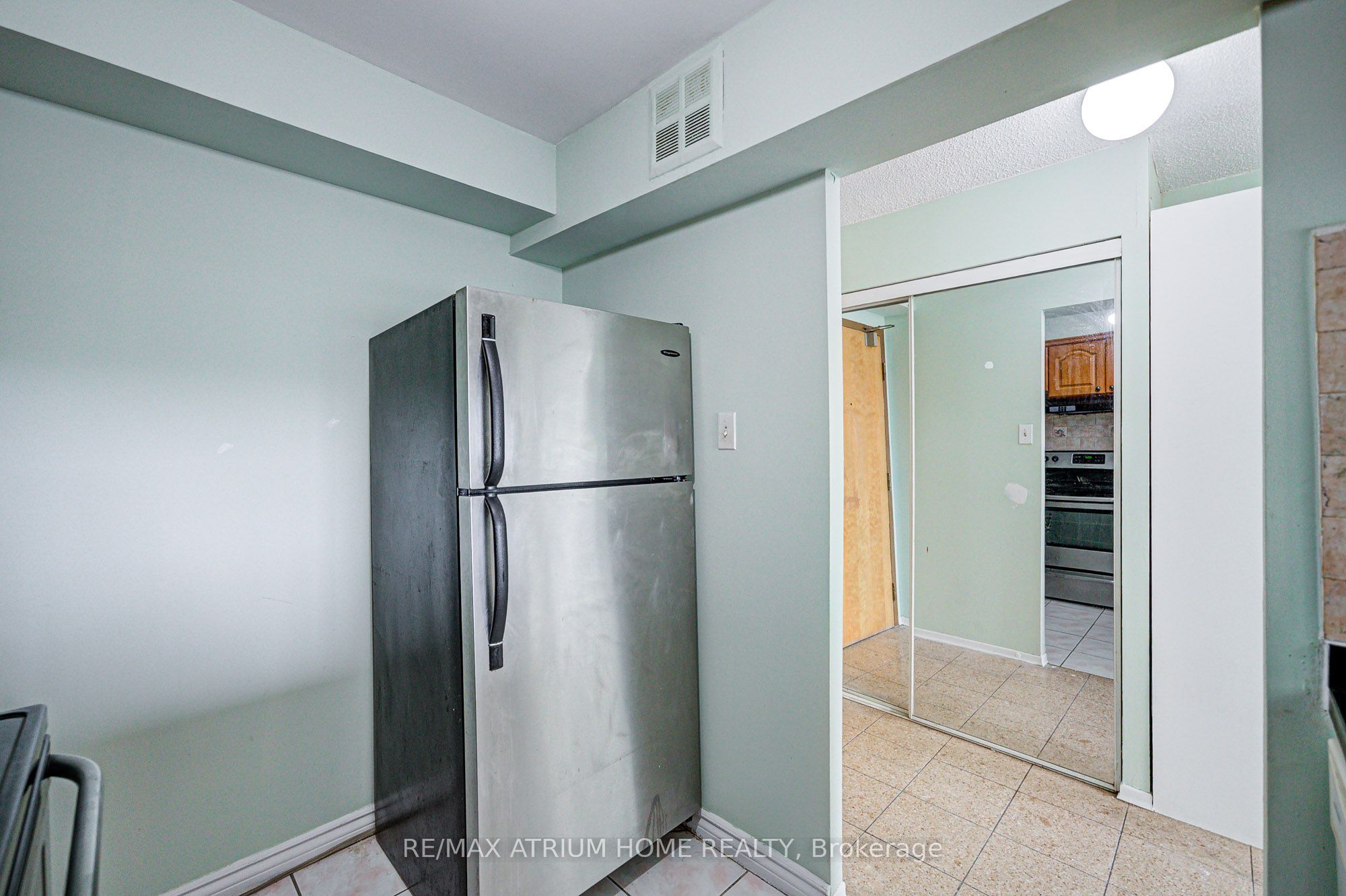 3050 Ellesmere Road 1515 Property Photo 38