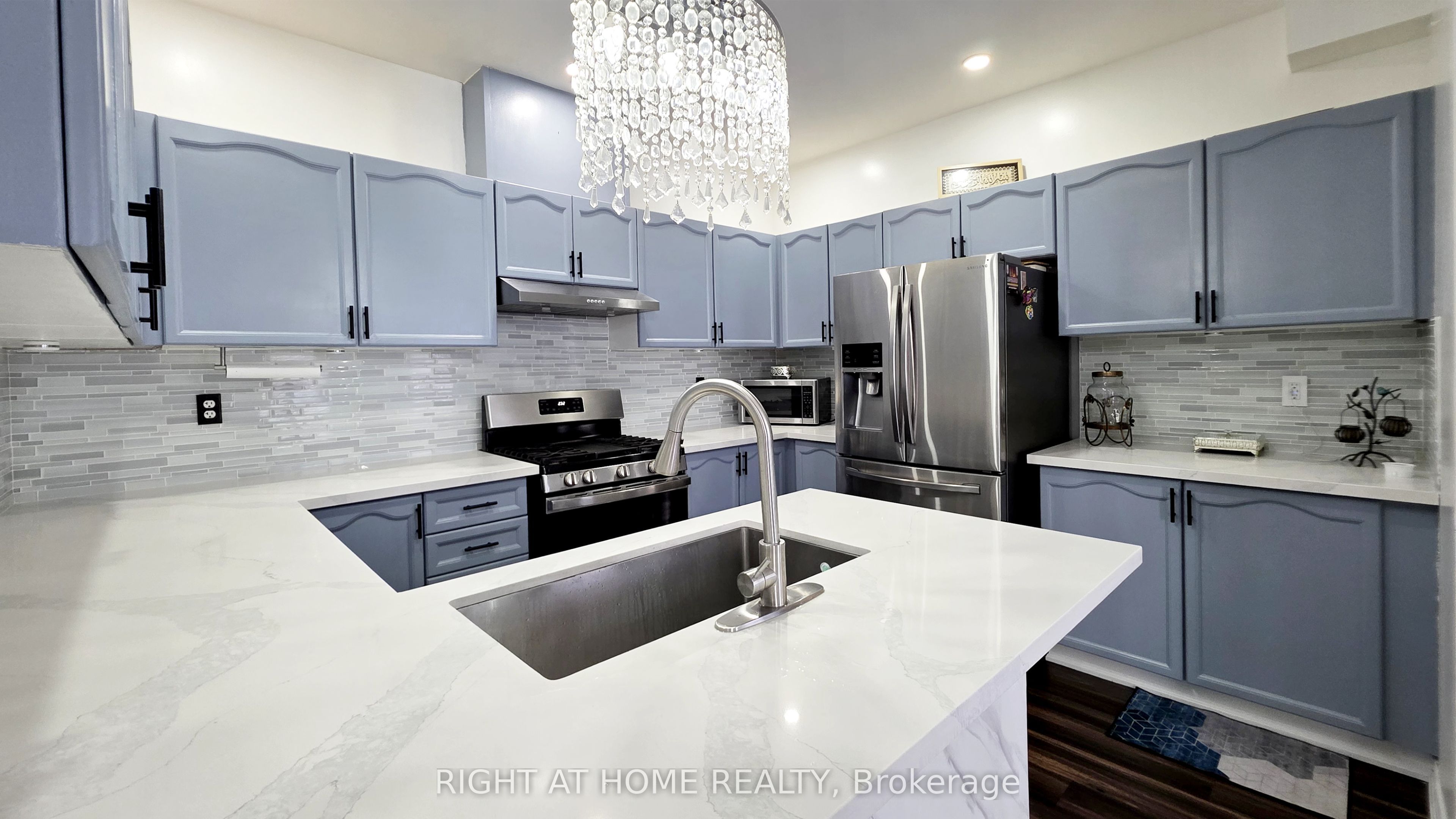 11 Pottle Lane Property Photo 8