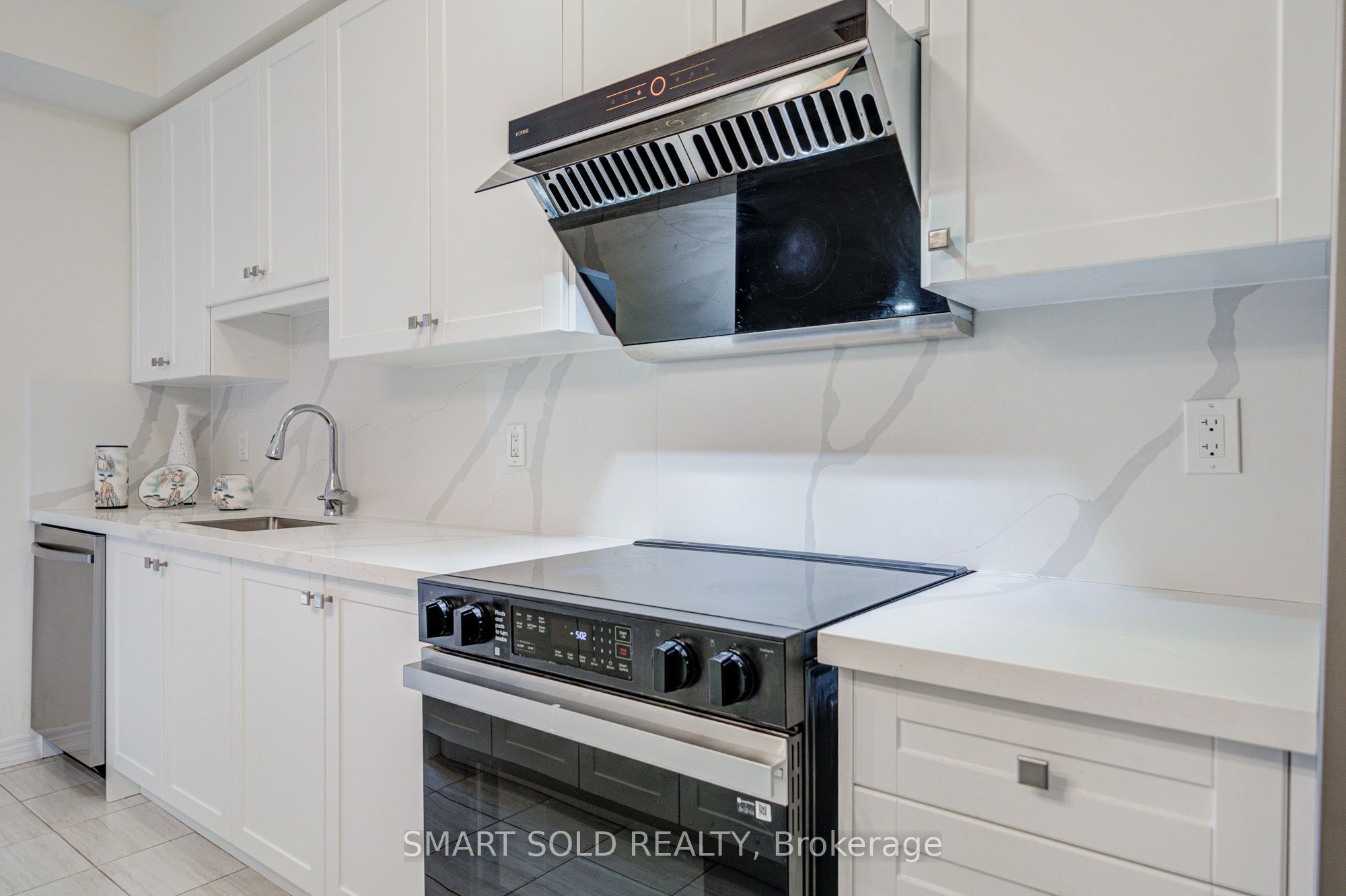 2871 Whites Road Property Photo 14