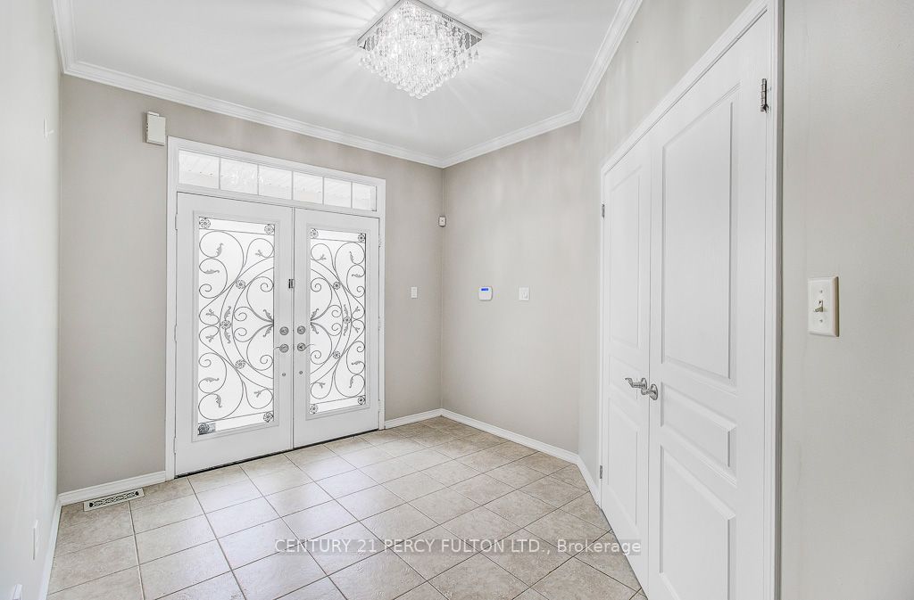 24 Bellhouse Place Property Photo 6