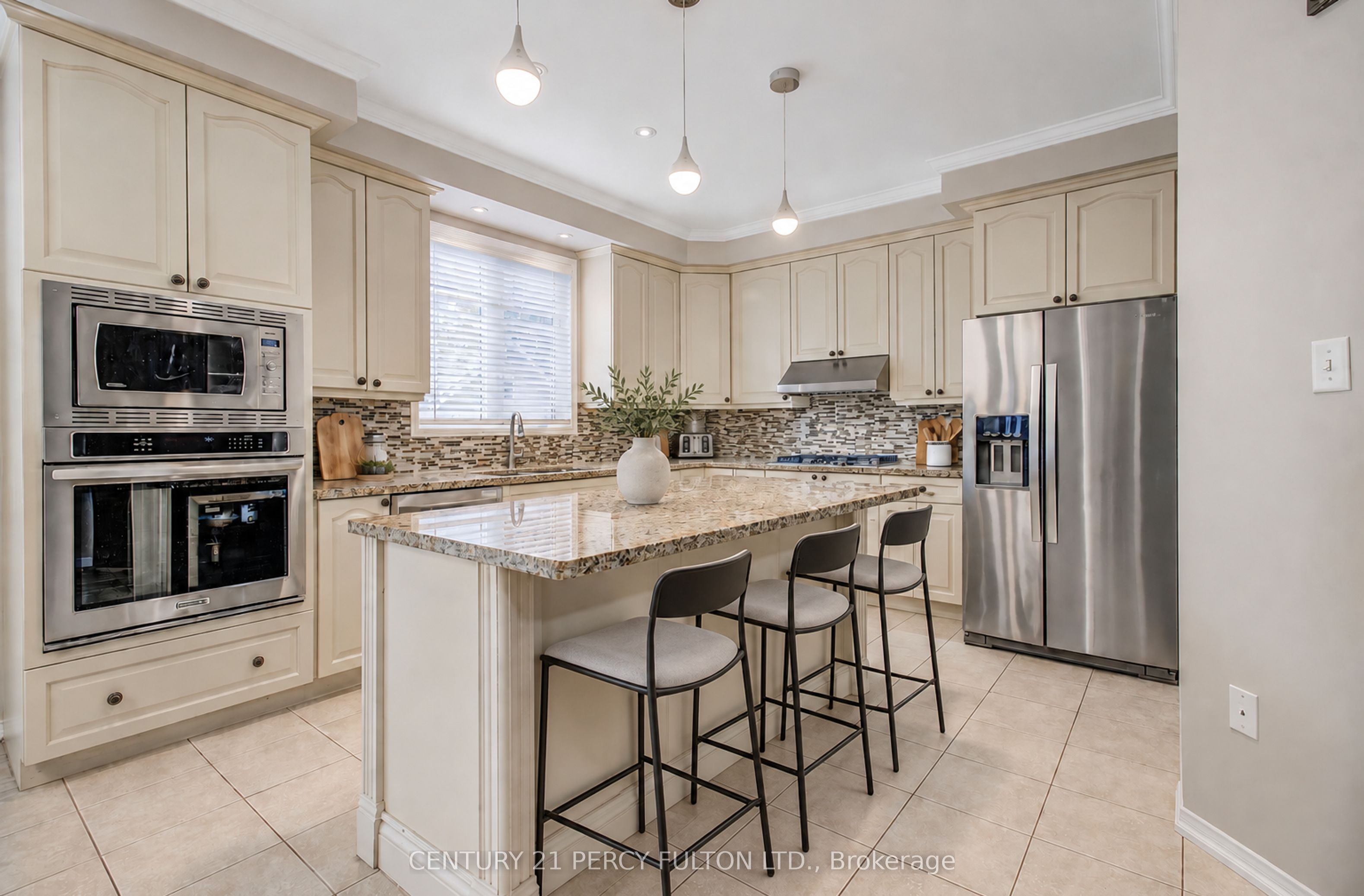 24 Bellhouse Place Property Photo 9