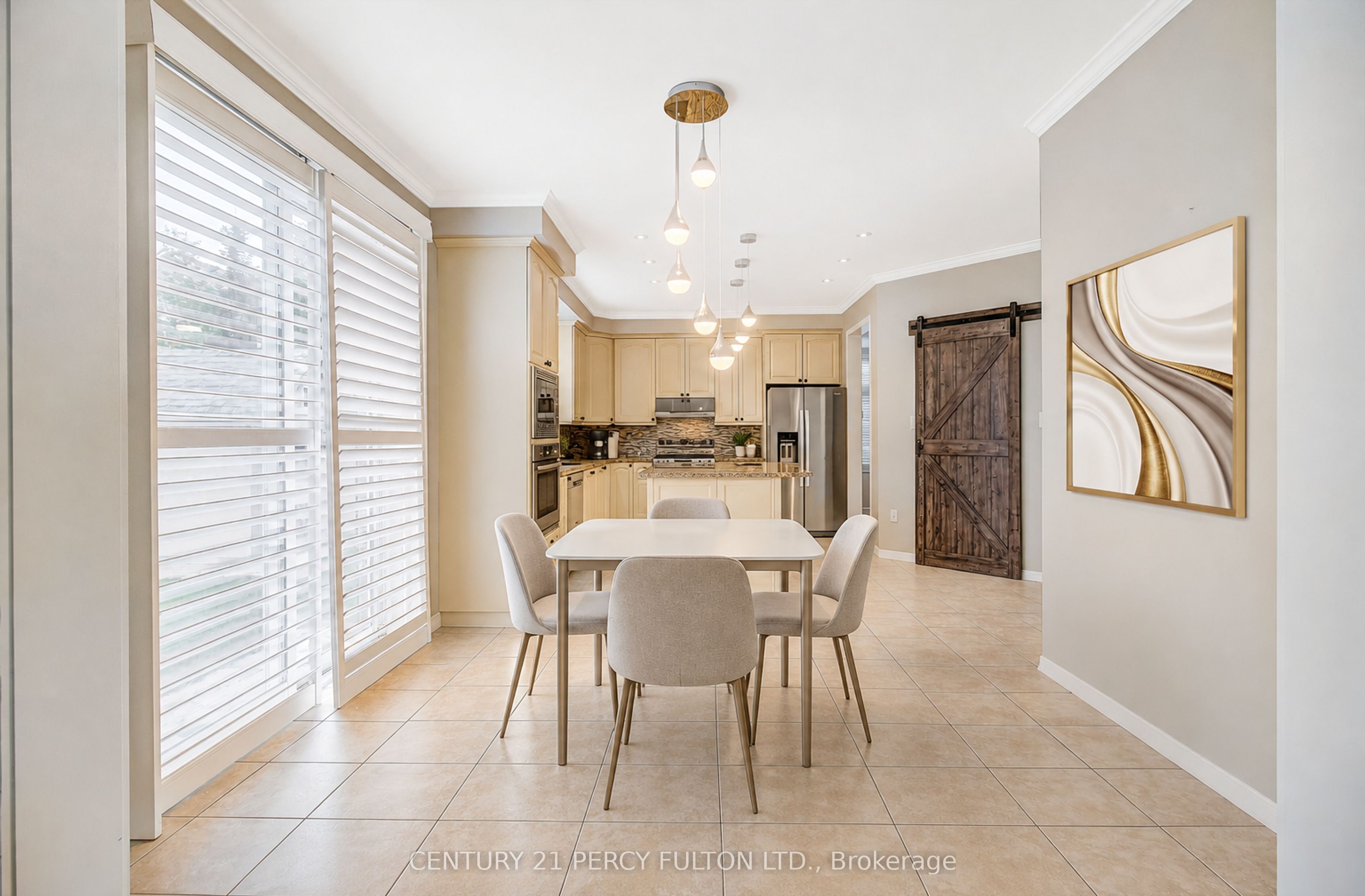 24 Bellhouse Place Property Photo 10