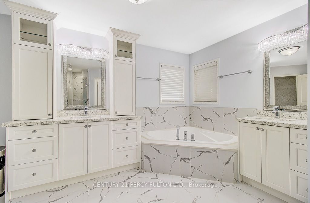 24 Bellhouse Place Property Photo 15