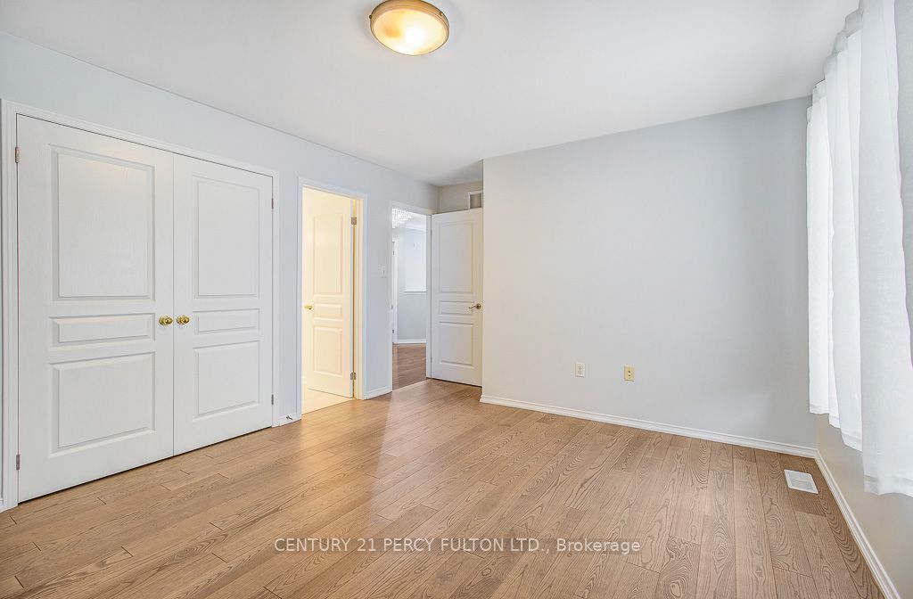 24 Bellhouse Place Property Photo 20