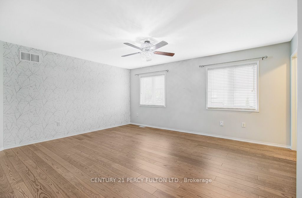 24 Bellhouse Place Property Photo 23