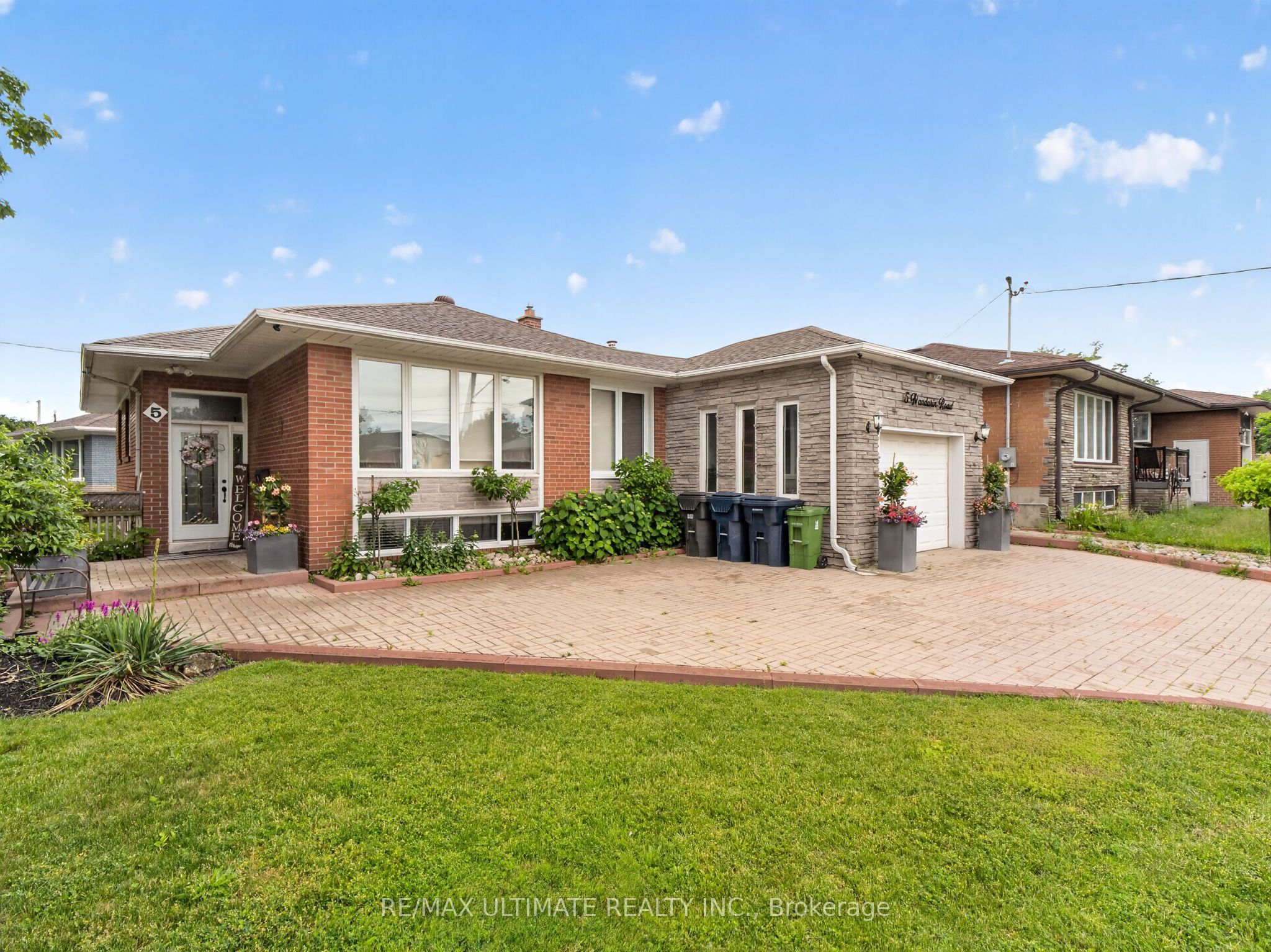 5 Mandarin Road Property Photo 2