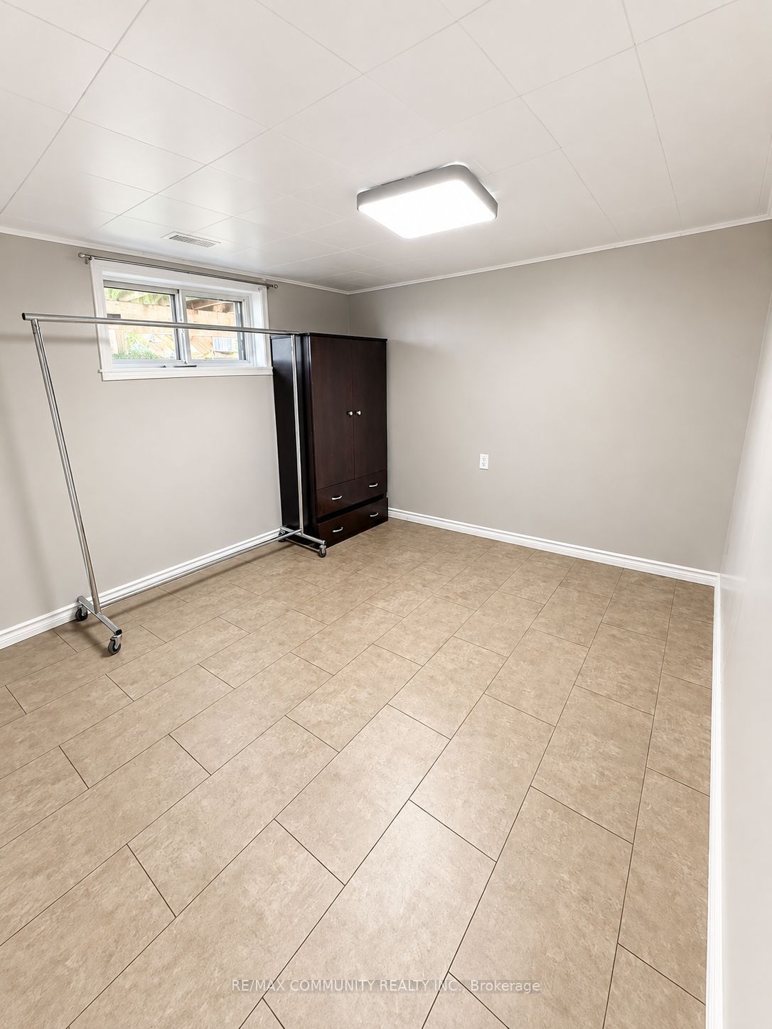 75 Kootenay Crescent Property Photo 15