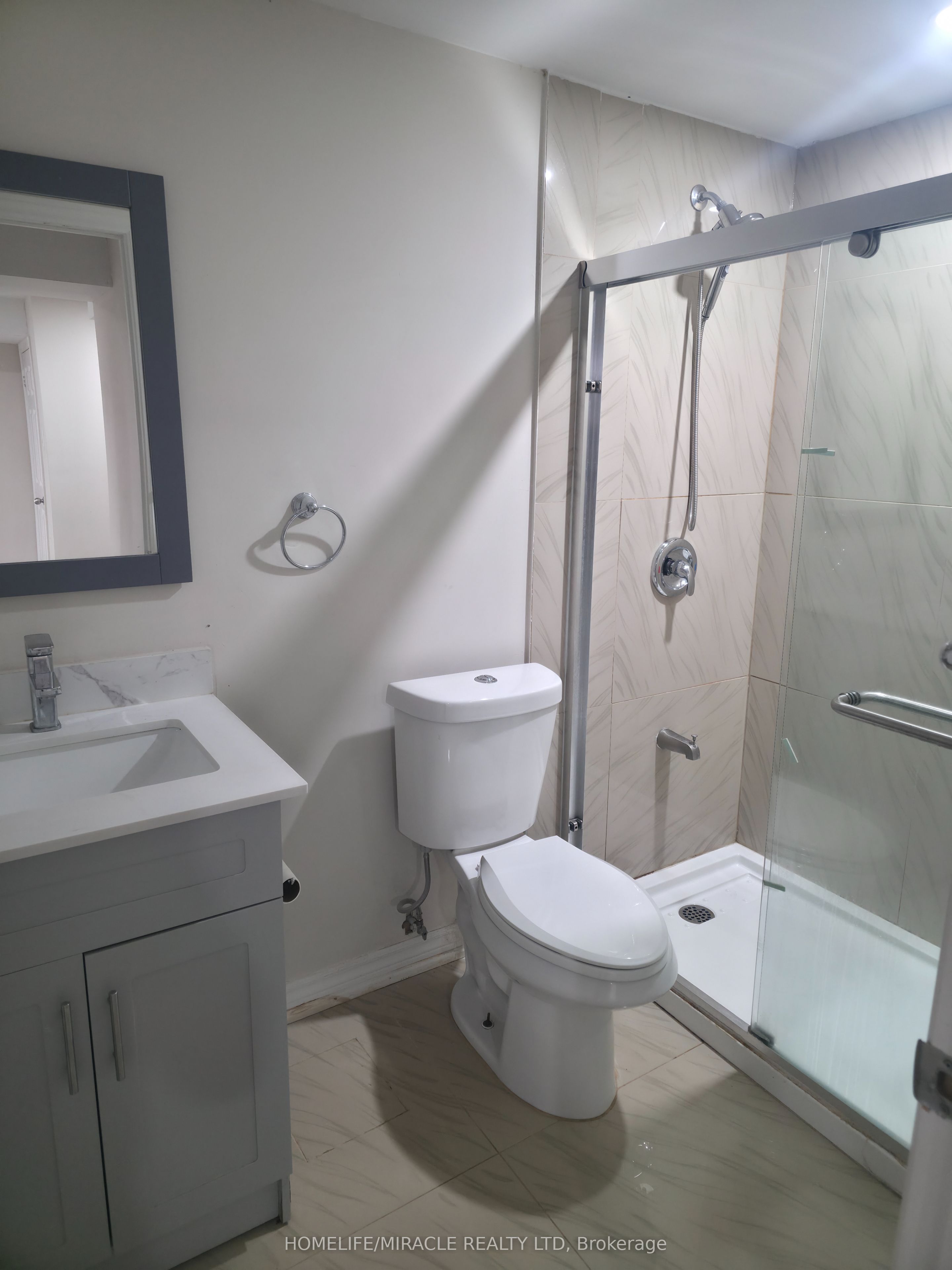 1022 Glenbourne Drive Bsmt Property Photo 18