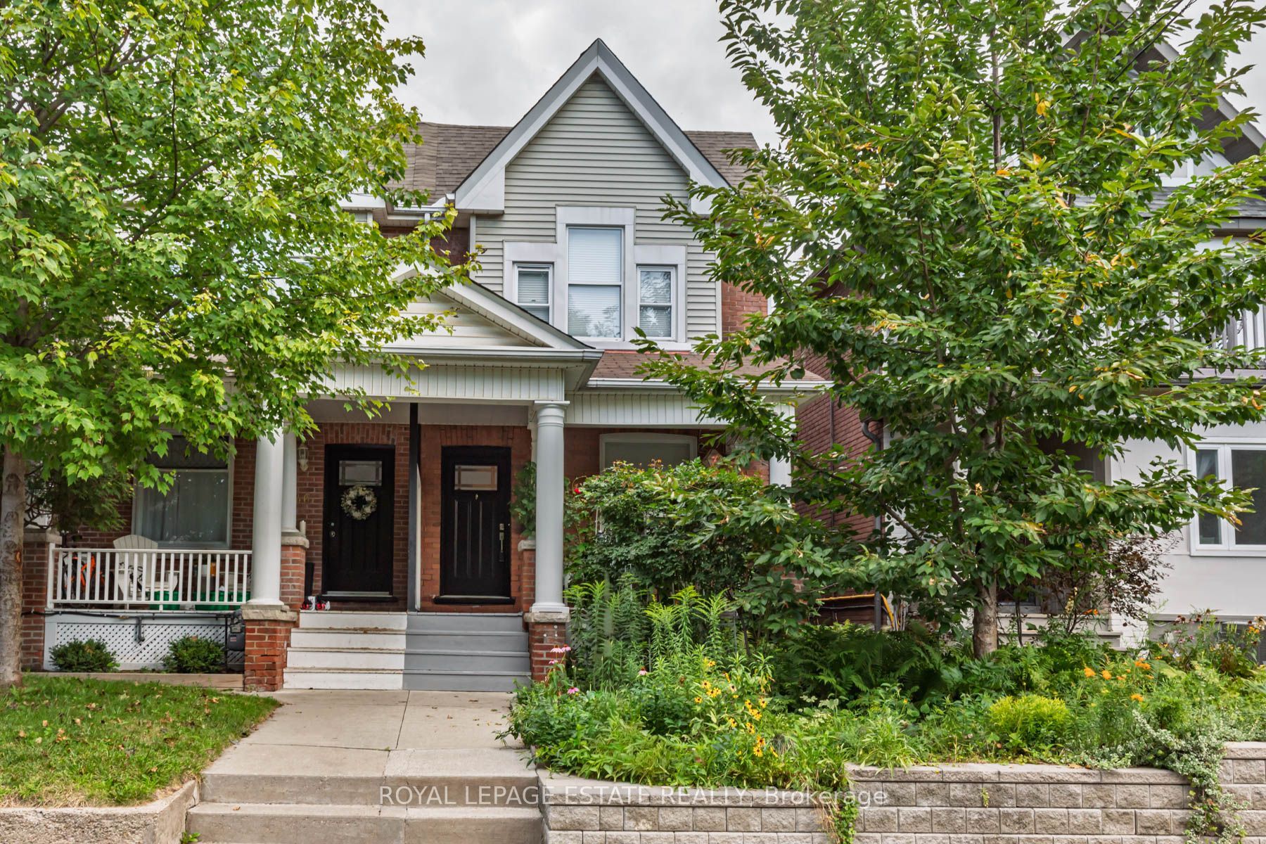 48 Bloomfield Avenue Property Photo 1