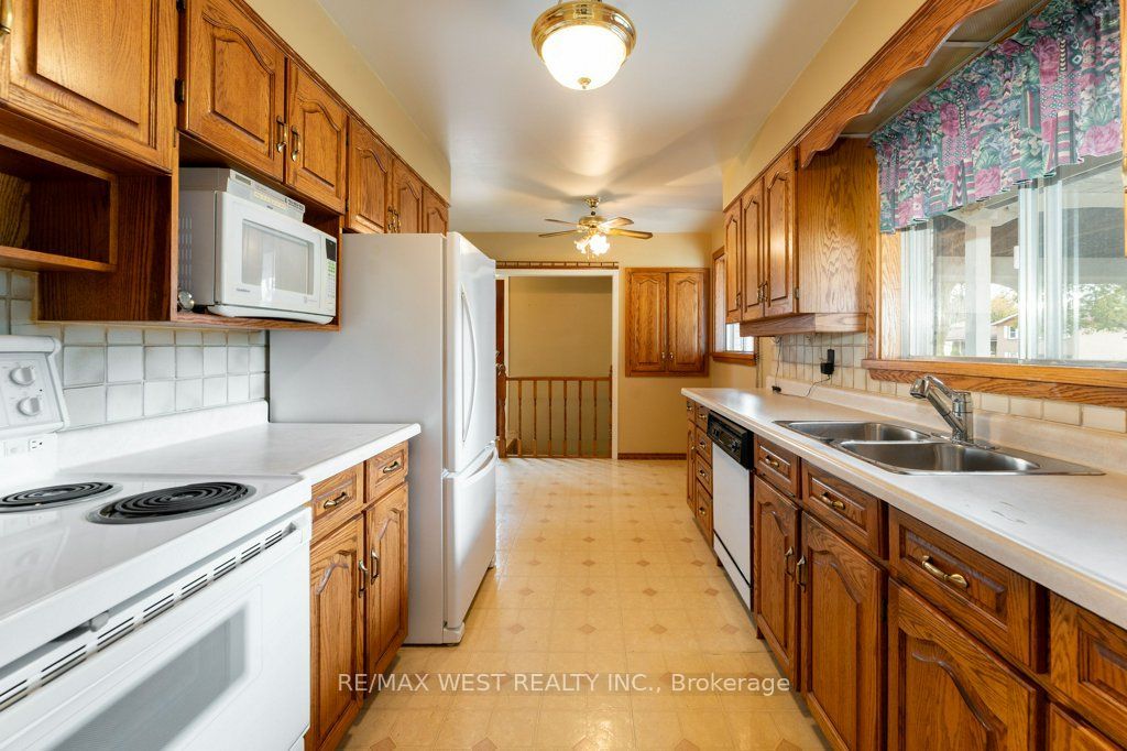 38 Albacore Crescent Property Photo 6