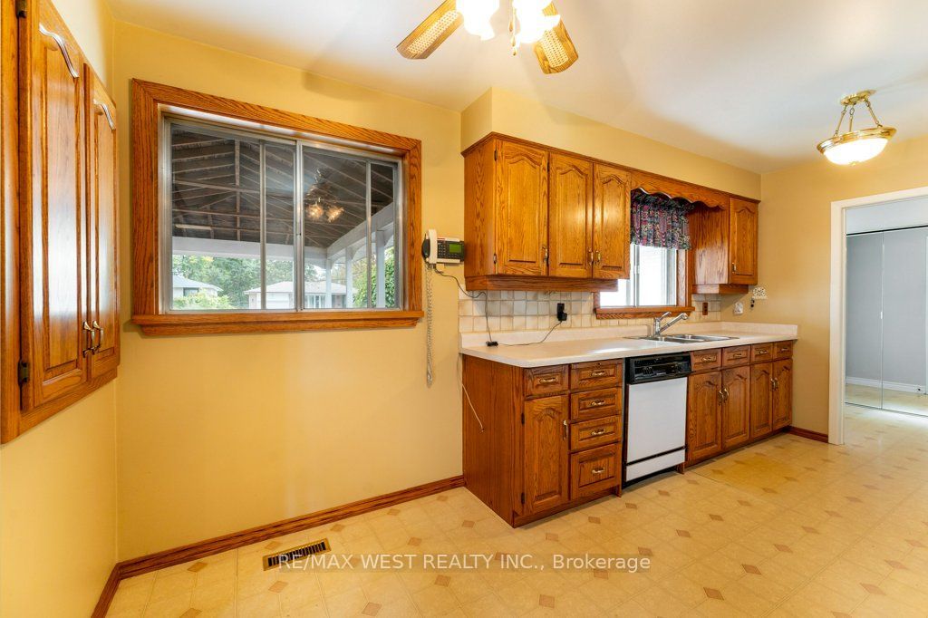 38 Albacore Crescent Property Photo 7