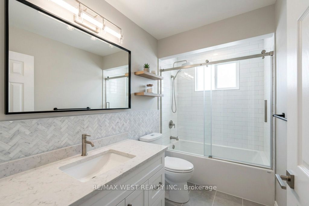 38 Albacore Crescent Property Photo 15