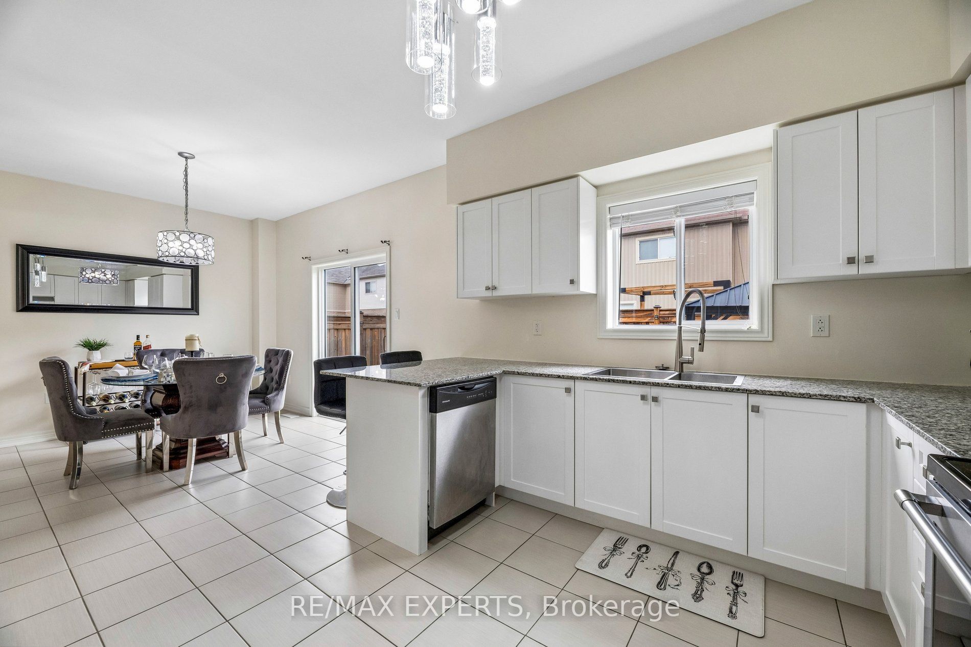 52 Bruce Cameron Drive Property Photo 20