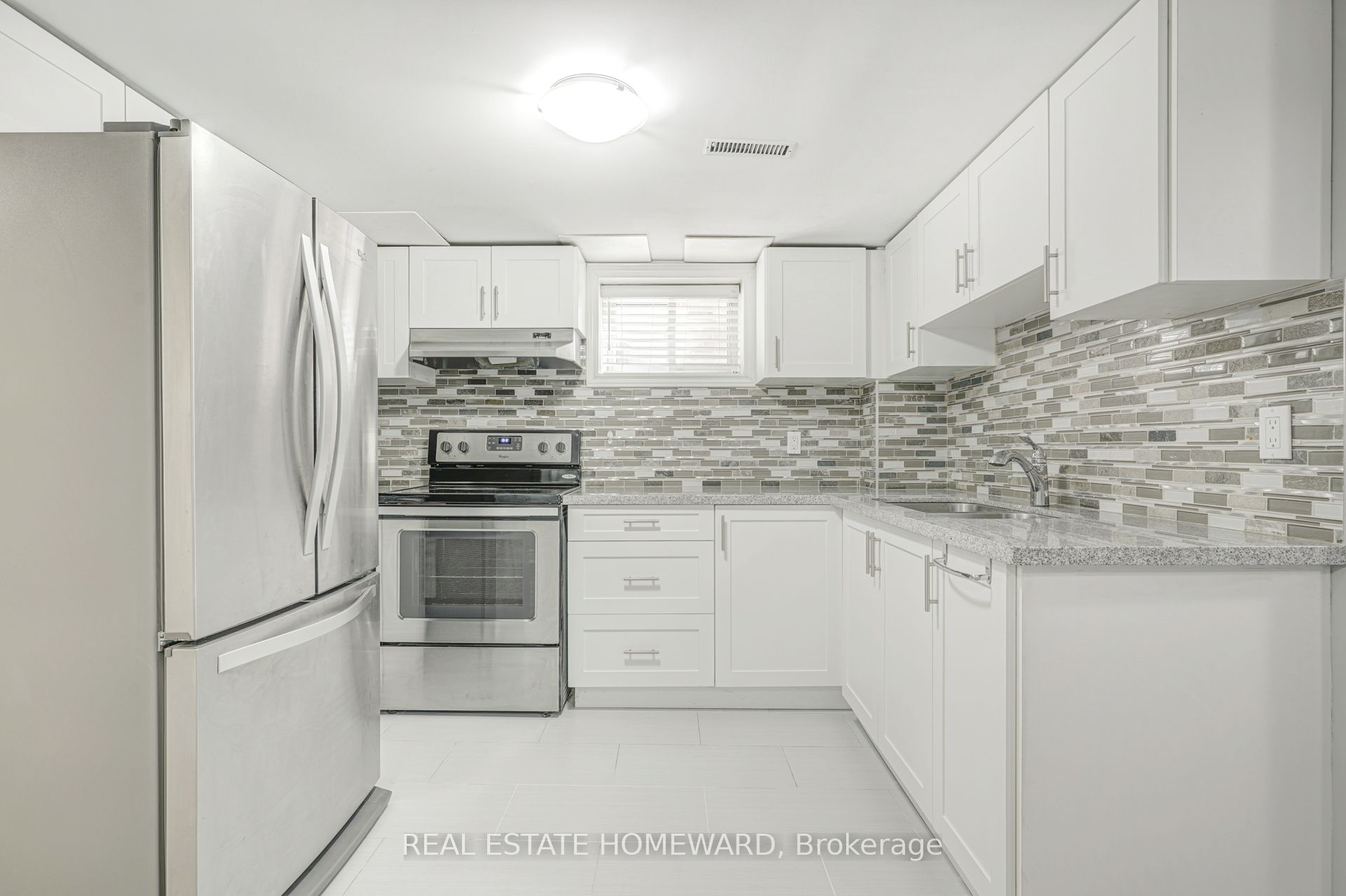 4 Moorecroft Crescent Property Photo 16