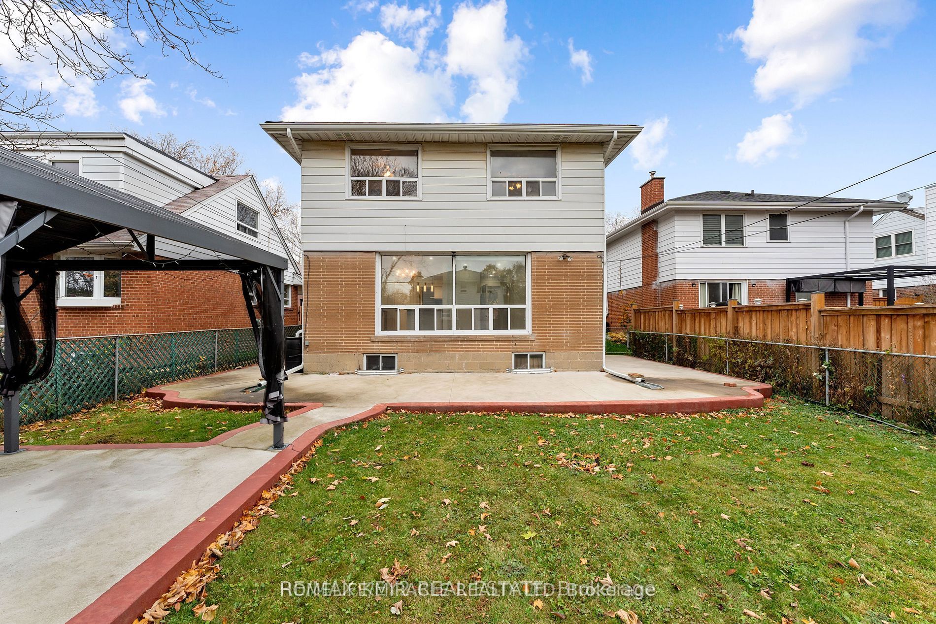 51 Oakworth Crescent Property Photo 8