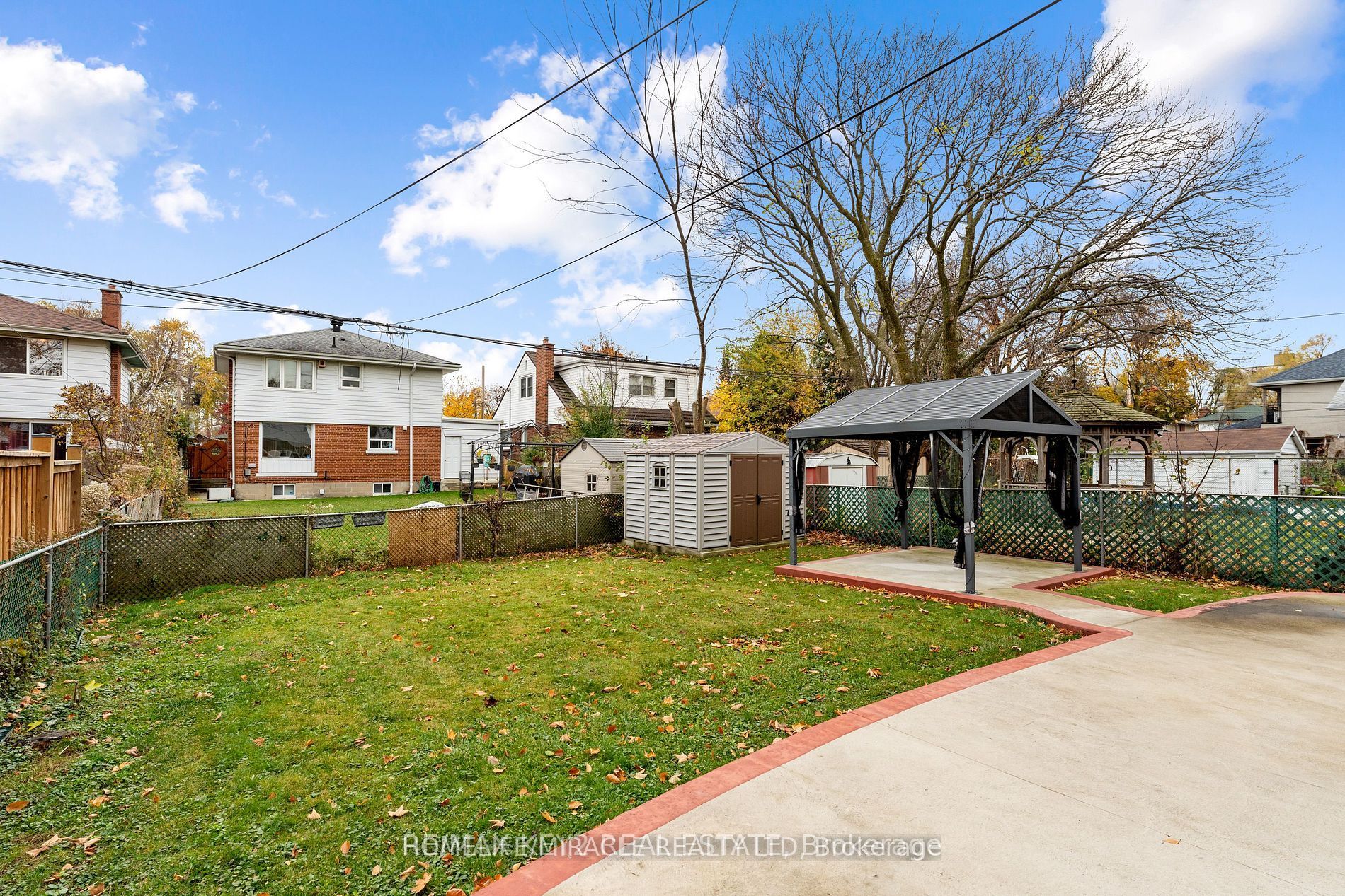 51 Oakworth Crescent Property Photo 9