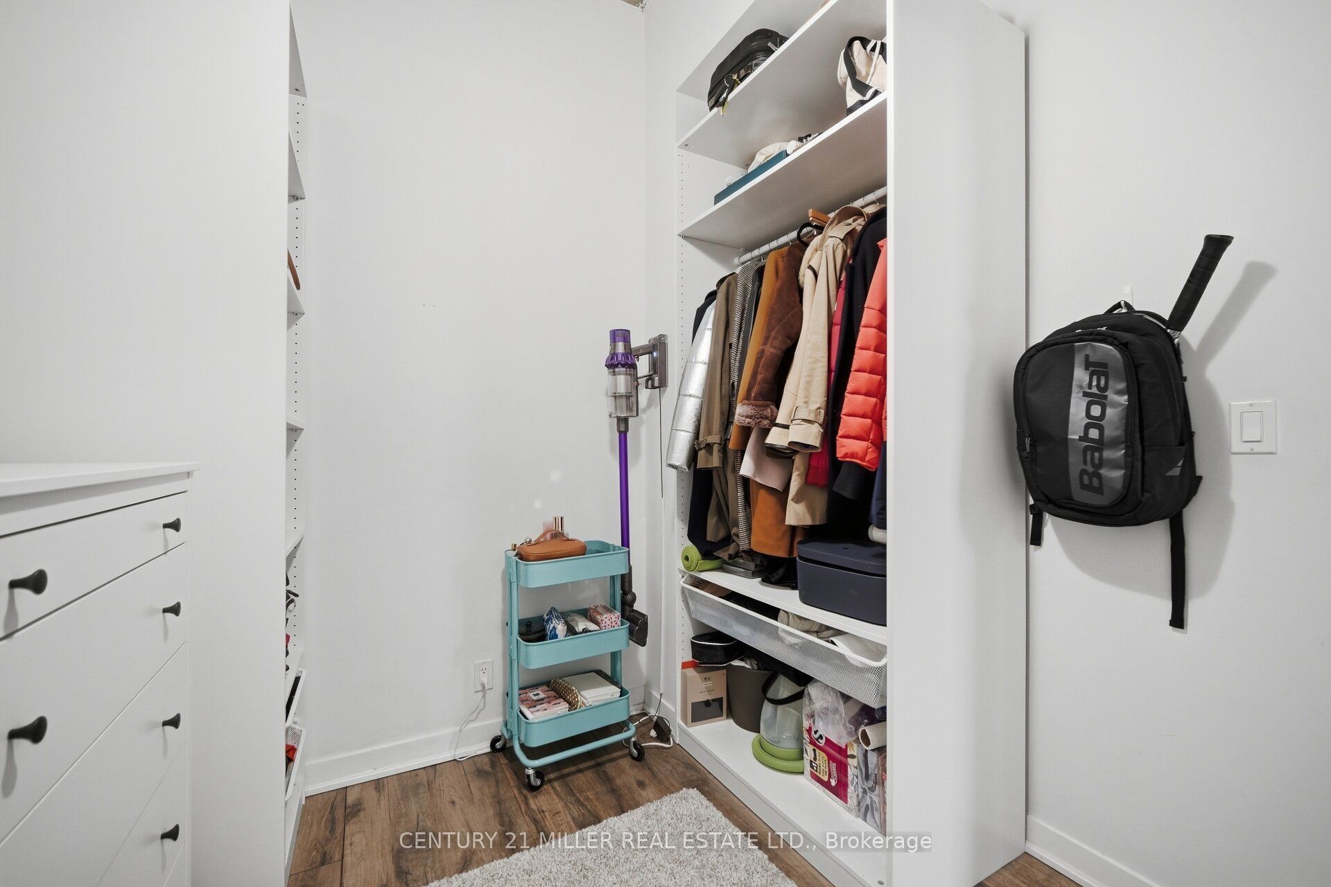 201 Carlaw Avenue 123 Property Photo 11