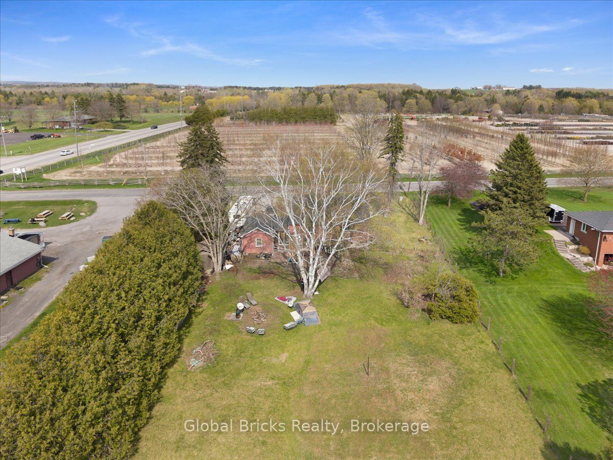 2363 Taunton Road Property Photo 21