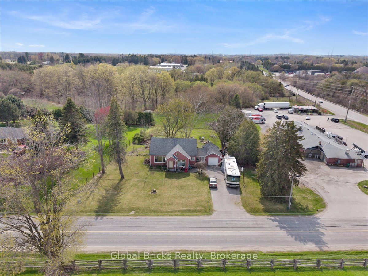 2363 Taunton Road Property Photo 22