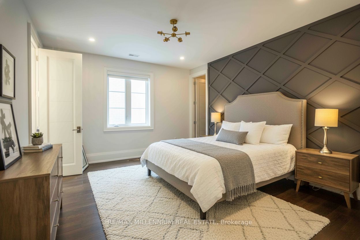 413 Sheppard Avenue Property Photo 18