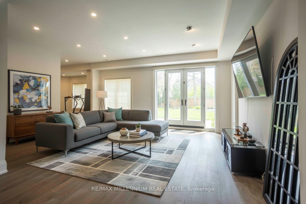 413 Sheppard Avenue Property Photo 21