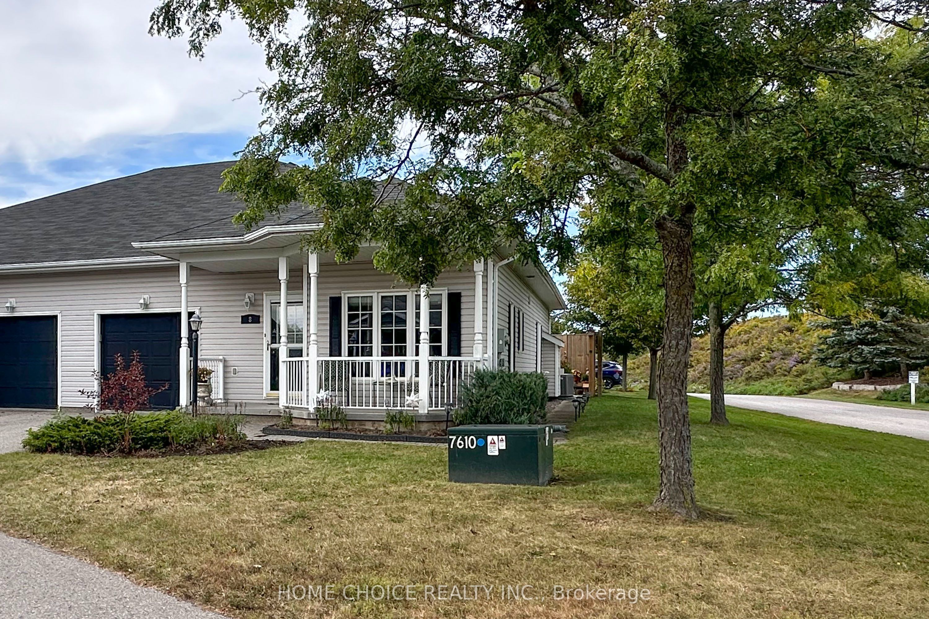 8 Hinkley Trail Property Photo 2