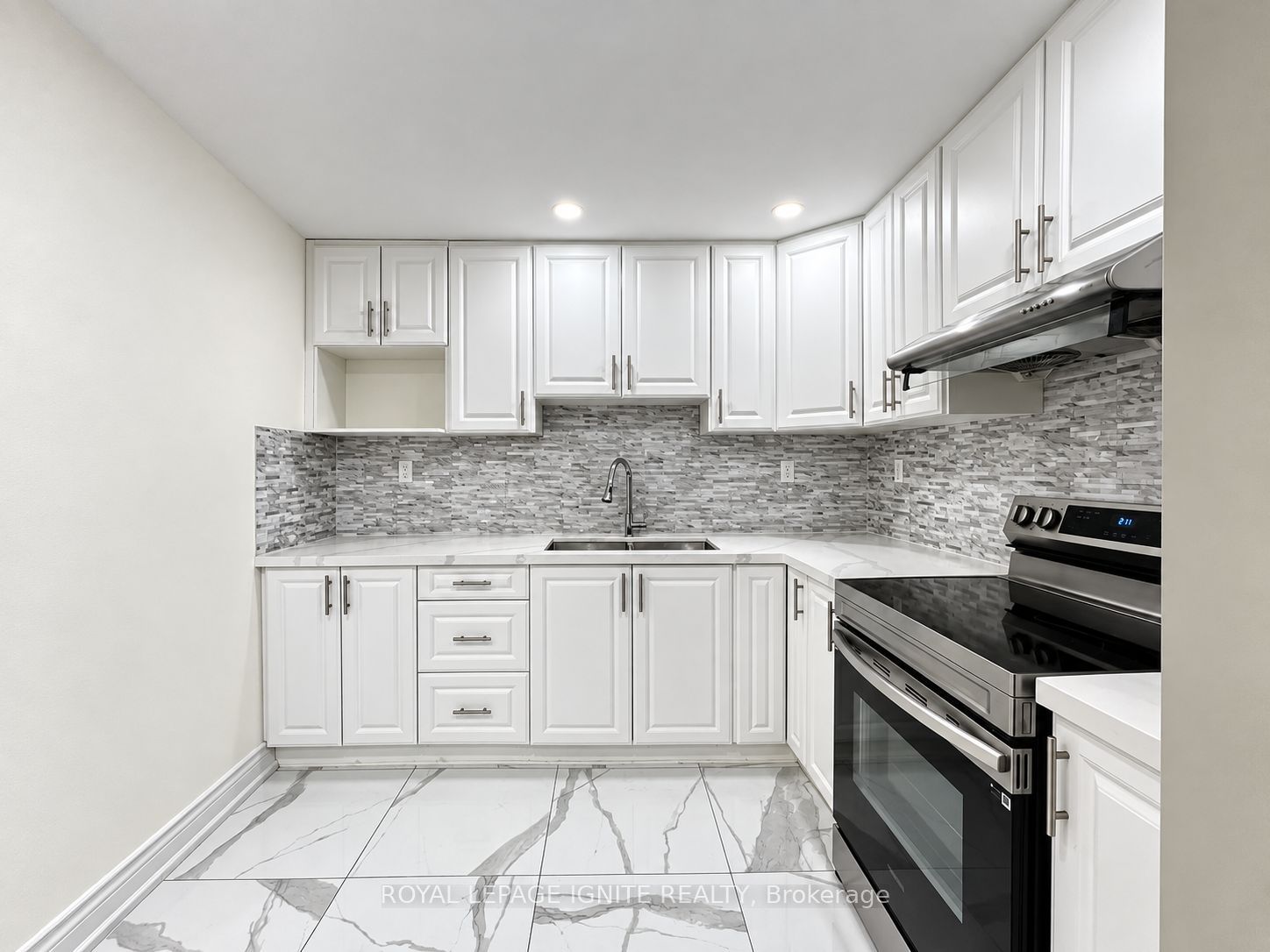 7 Aquilina Court Property Photo 17