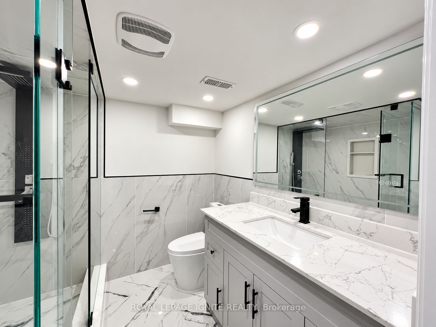 7 Aquilina Court Property Photo 29