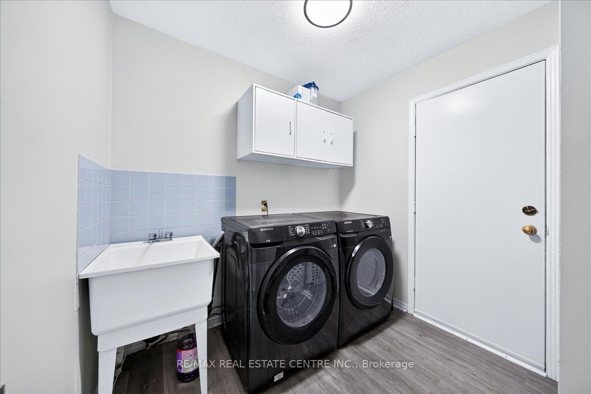 257 Wright Crescent Property Photo 14