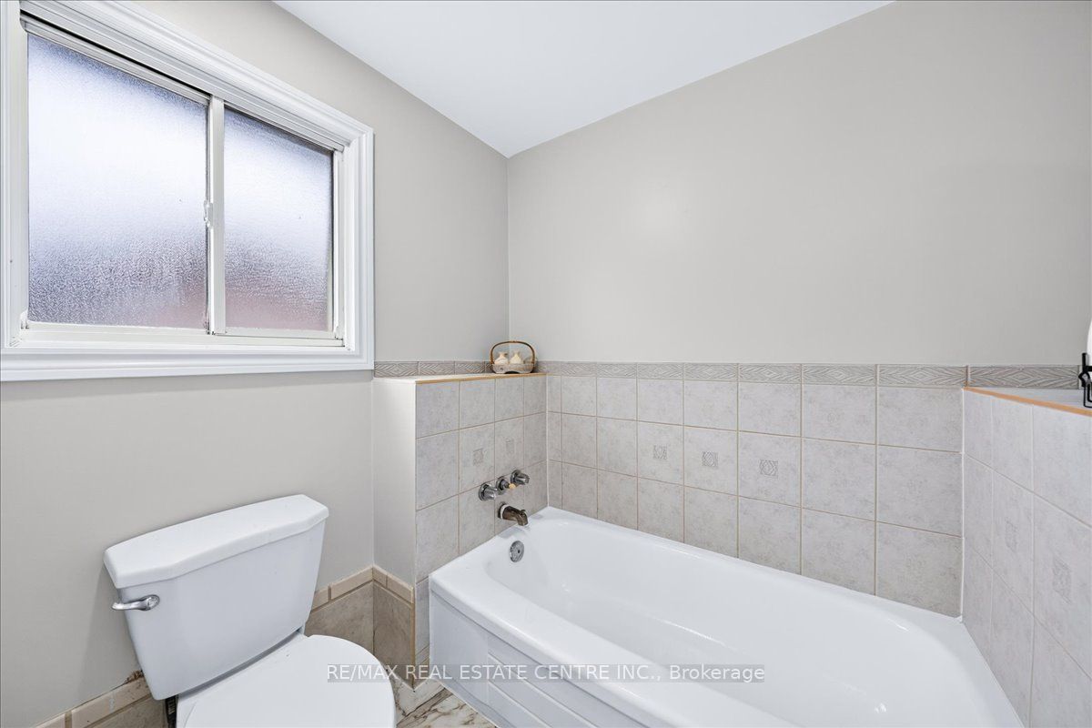 257 Wright Crescent Property Photo 30