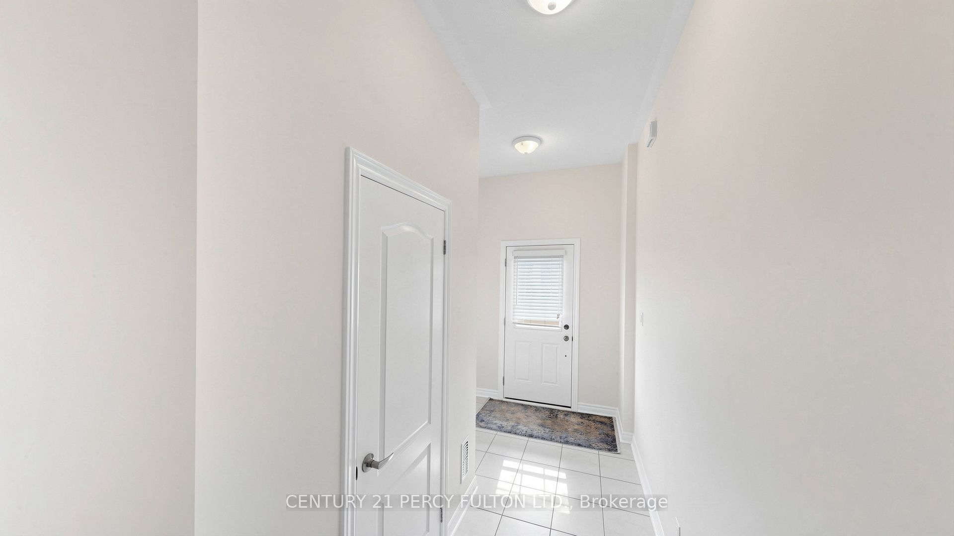 64 Ferris Square Property Photo 6