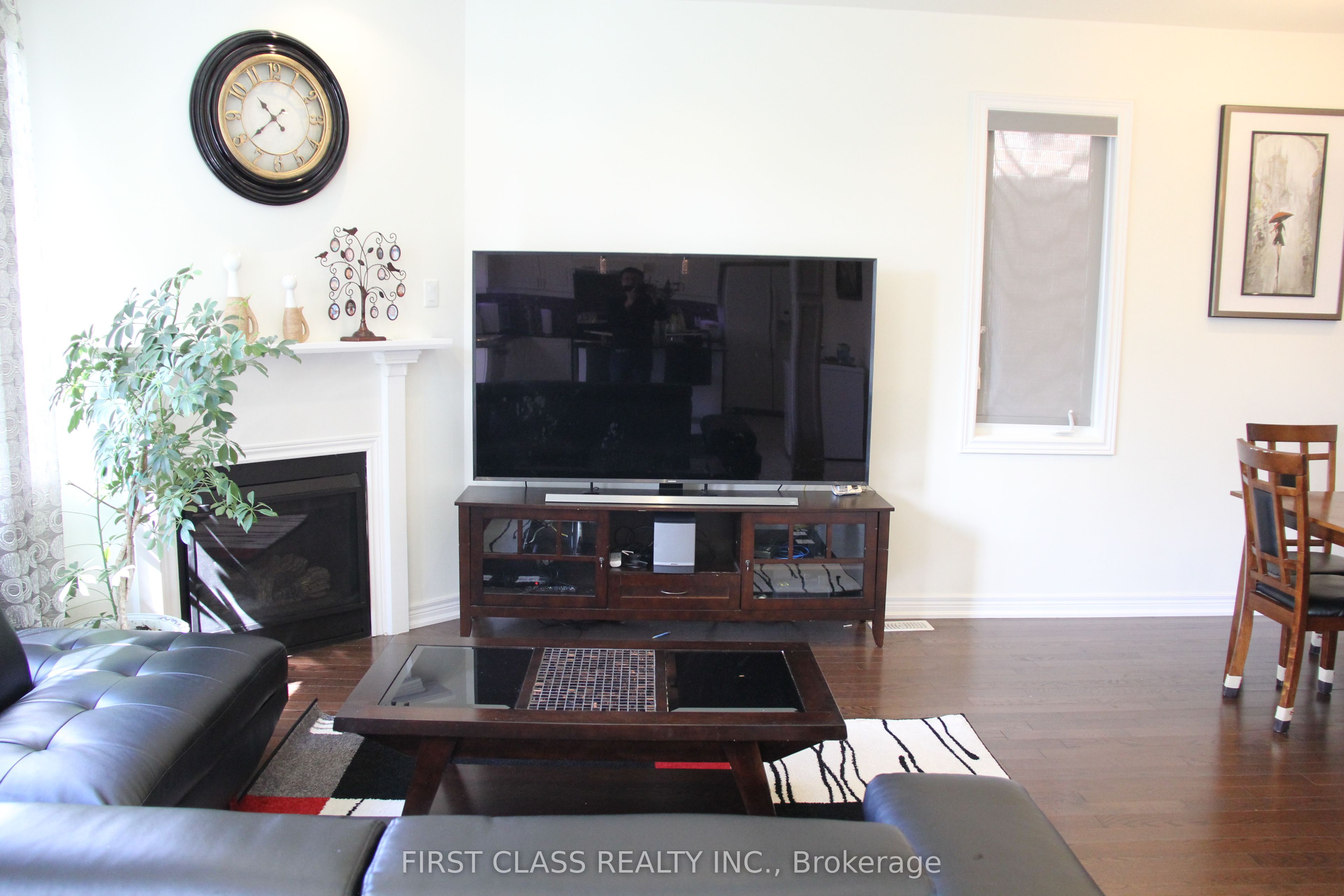 69 Promenade Drive Property Photo 6